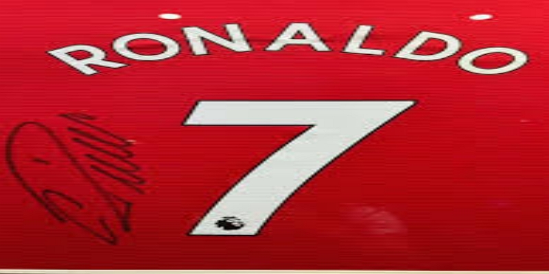 九游娱乐观察-暖心互动引爆足坛话题- 九游娱乐