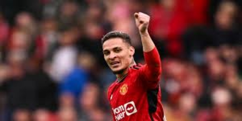 九游娱乐分析：安东尼的战术优势与潜力 -   九游娱乐