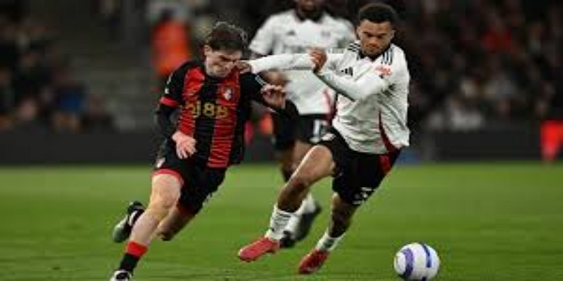 伯恩茅斯战术全解析：伊劳拉高压陷阱的成功运作-九游娱乐