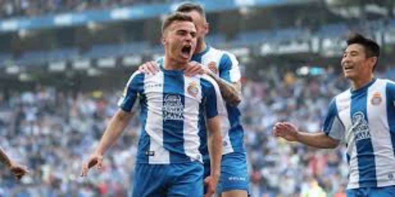 重返安菲尔德：情感与竞技的双重考验 -九游娱乐