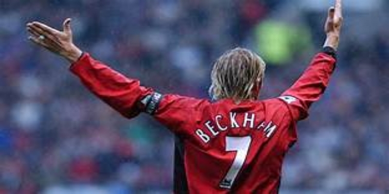 黄金一代再聚首：92班传奇重现绿茵场-九游娱乐