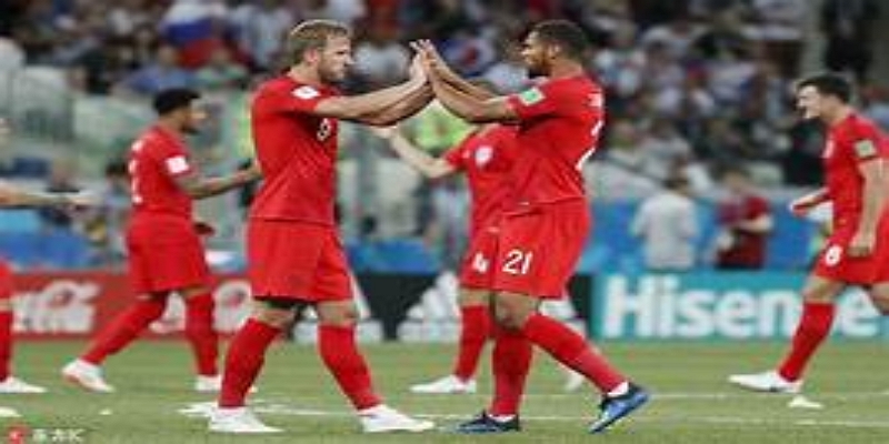 九游娱乐视角：曼市双雄的夏季交易布局与明星球员动向-九游娱乐