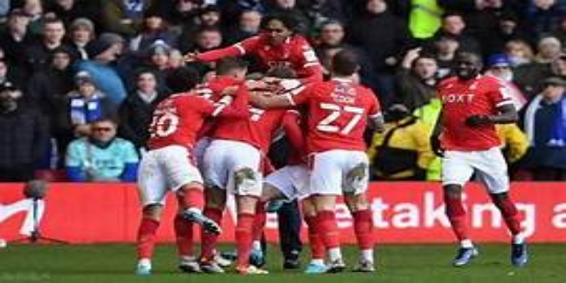 事件回顾：球场暴力震惊英伦-九游娱乐